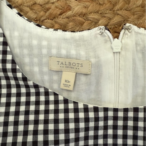 Talbots 10 Petite Black & White Gingham Cotton Dress with eyelet trim - Picture 2 of 7